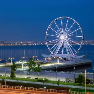 فندق Sheraton Intourist, باكو